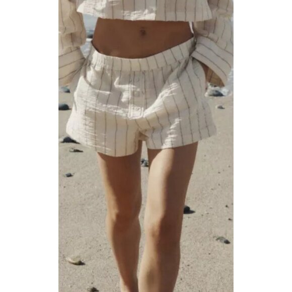 Zara Women’s Wrinkle Effect Striped Shorts Size Small Light Airy Bohocore - Picture 2 of 14